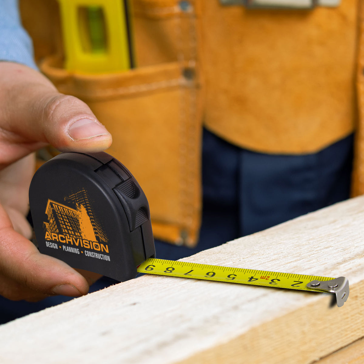 Locking Tape Measure - Feature