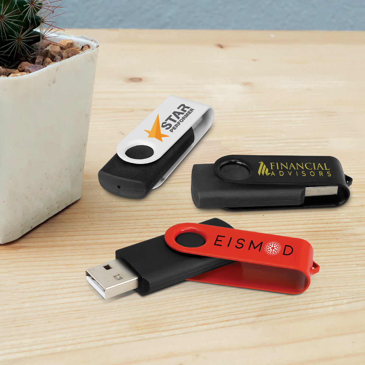 Helix 8GB Flash Drive - Feature