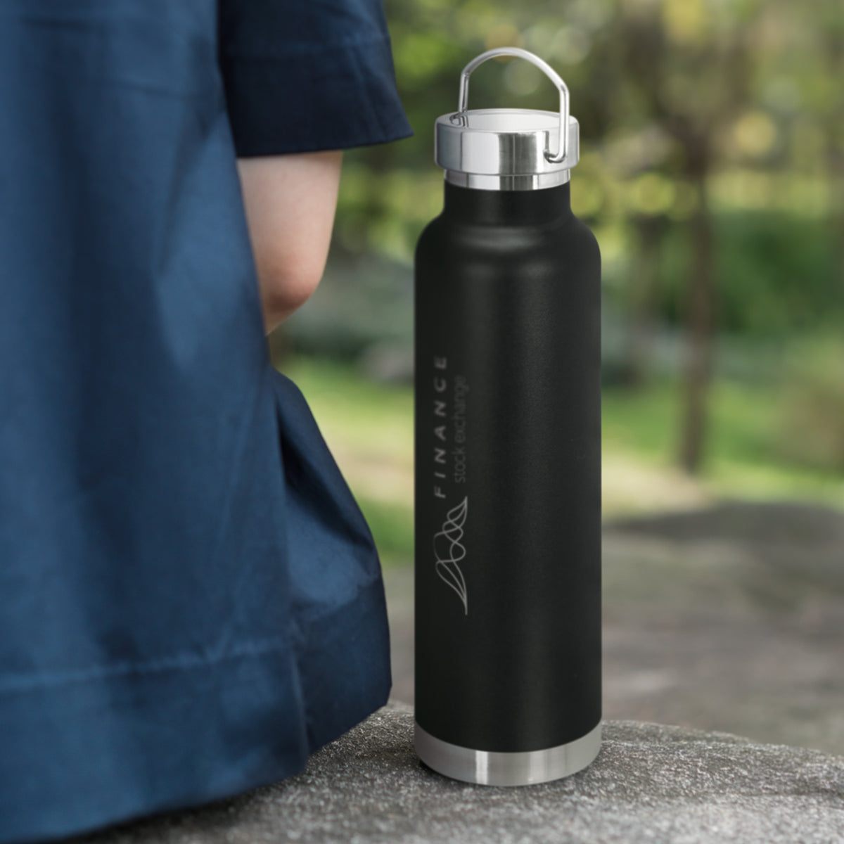 Viking Vacuum Bottle - Feature