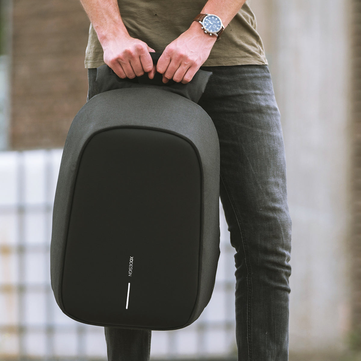 Bobby Hero Backpack - Feature