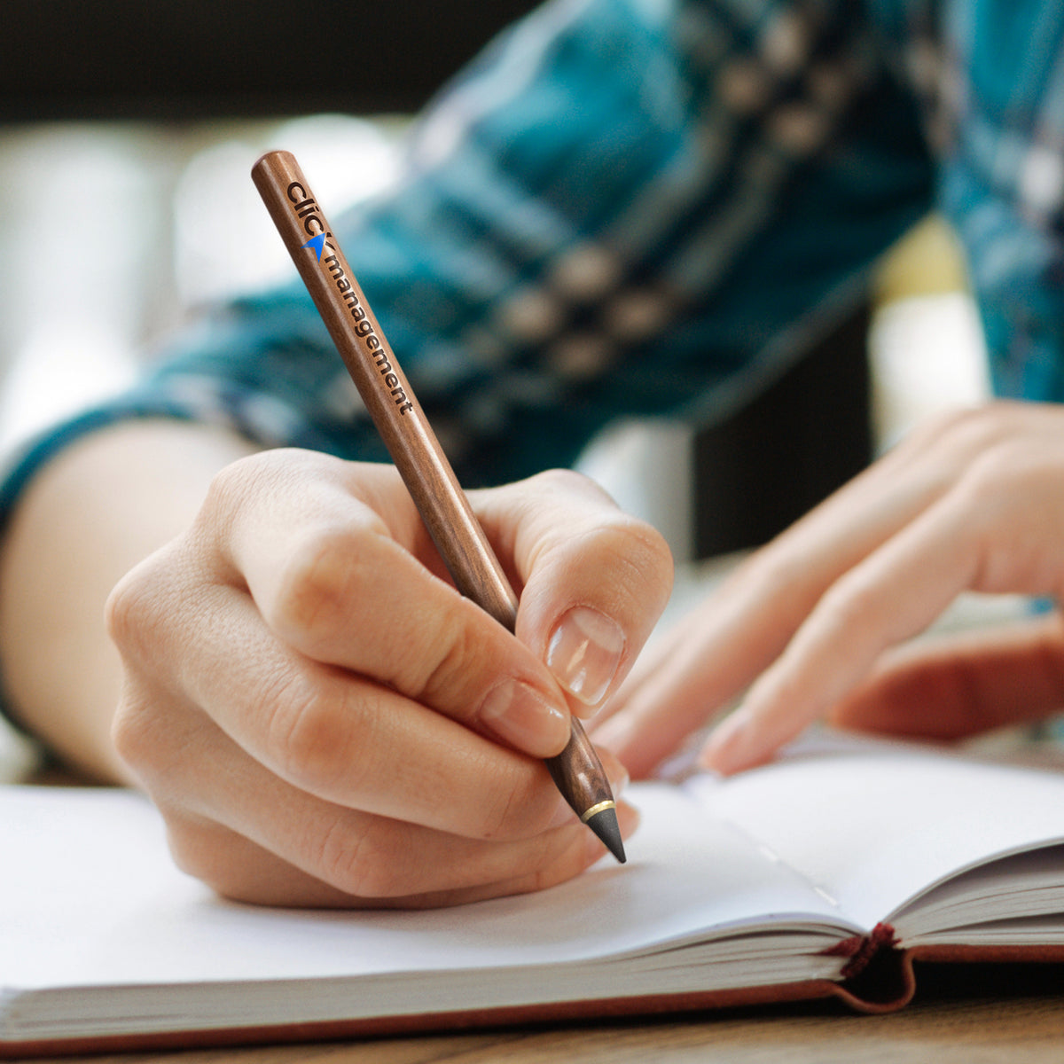 Infinity Inkless Pen - Feature