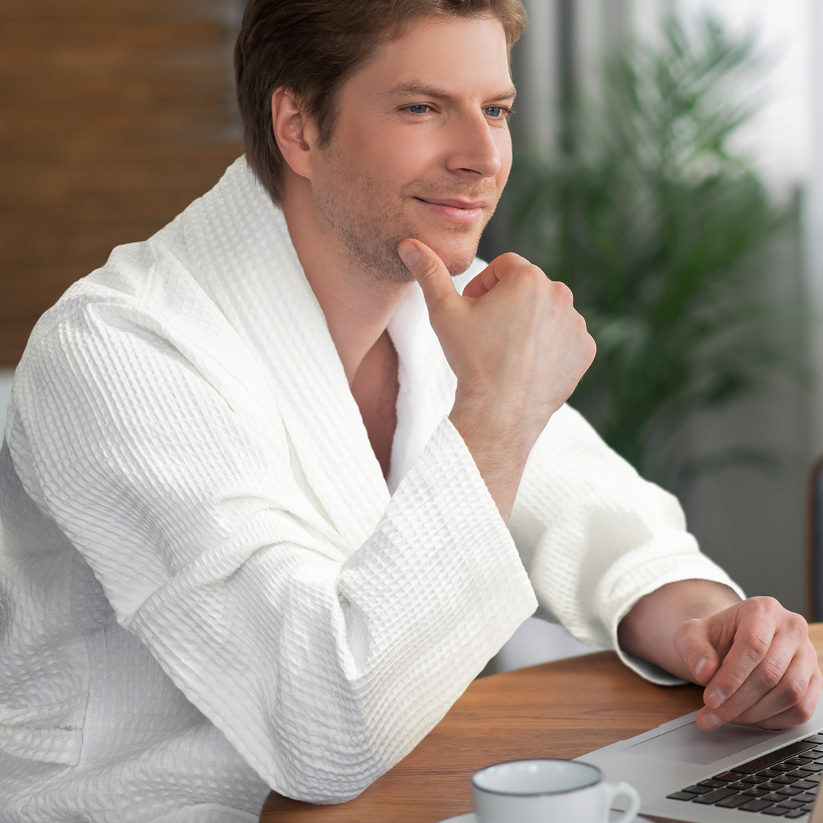 Rochester Waffle Bathrobe - Feature