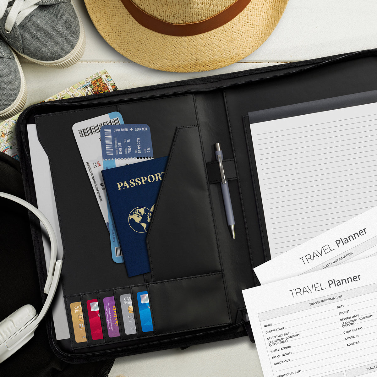 Carlow Travel Portfolio Case - Feature