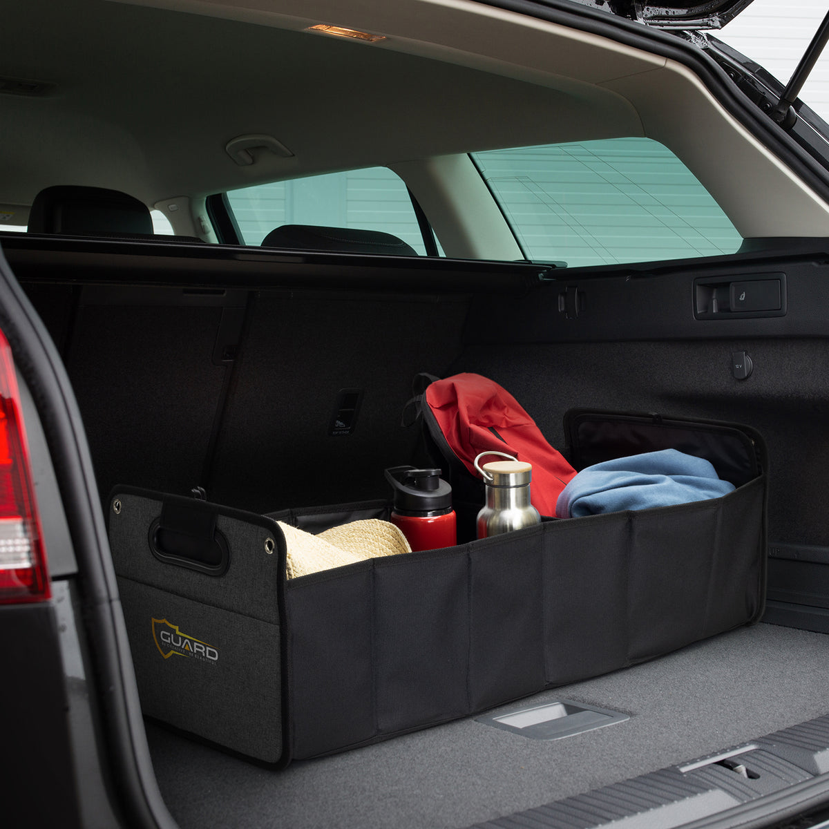 Avera Trunk Organiser - Feature