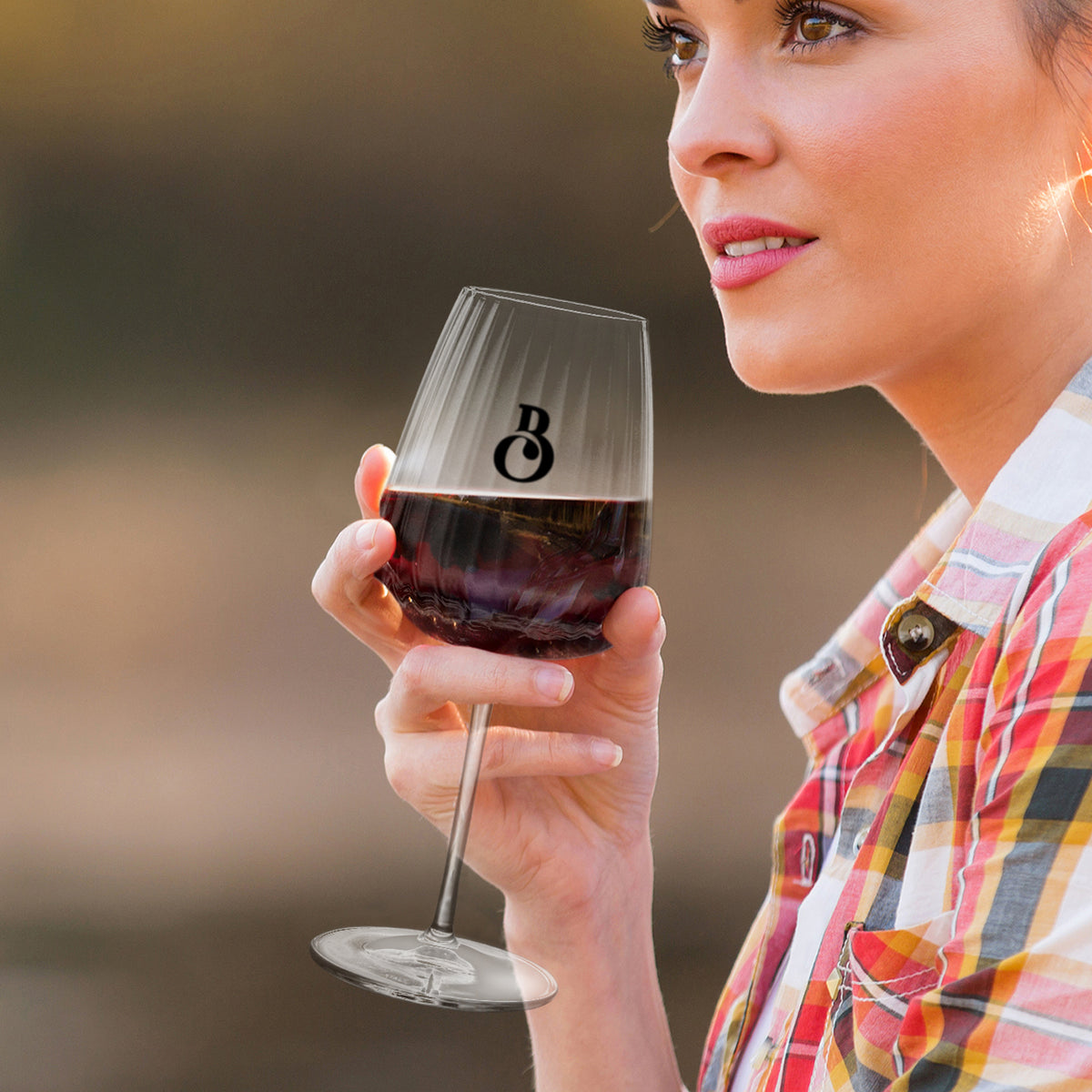 Luigi Bormioli Optica Chardonnay Glass - Feature