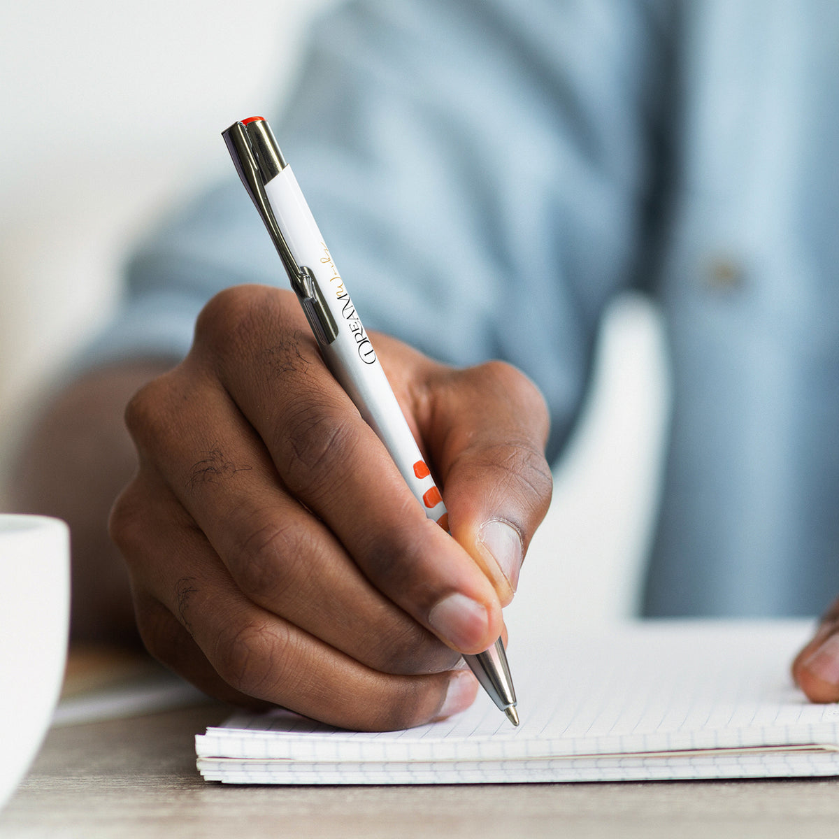 Panama Grip Pen - White Barrel - Feature