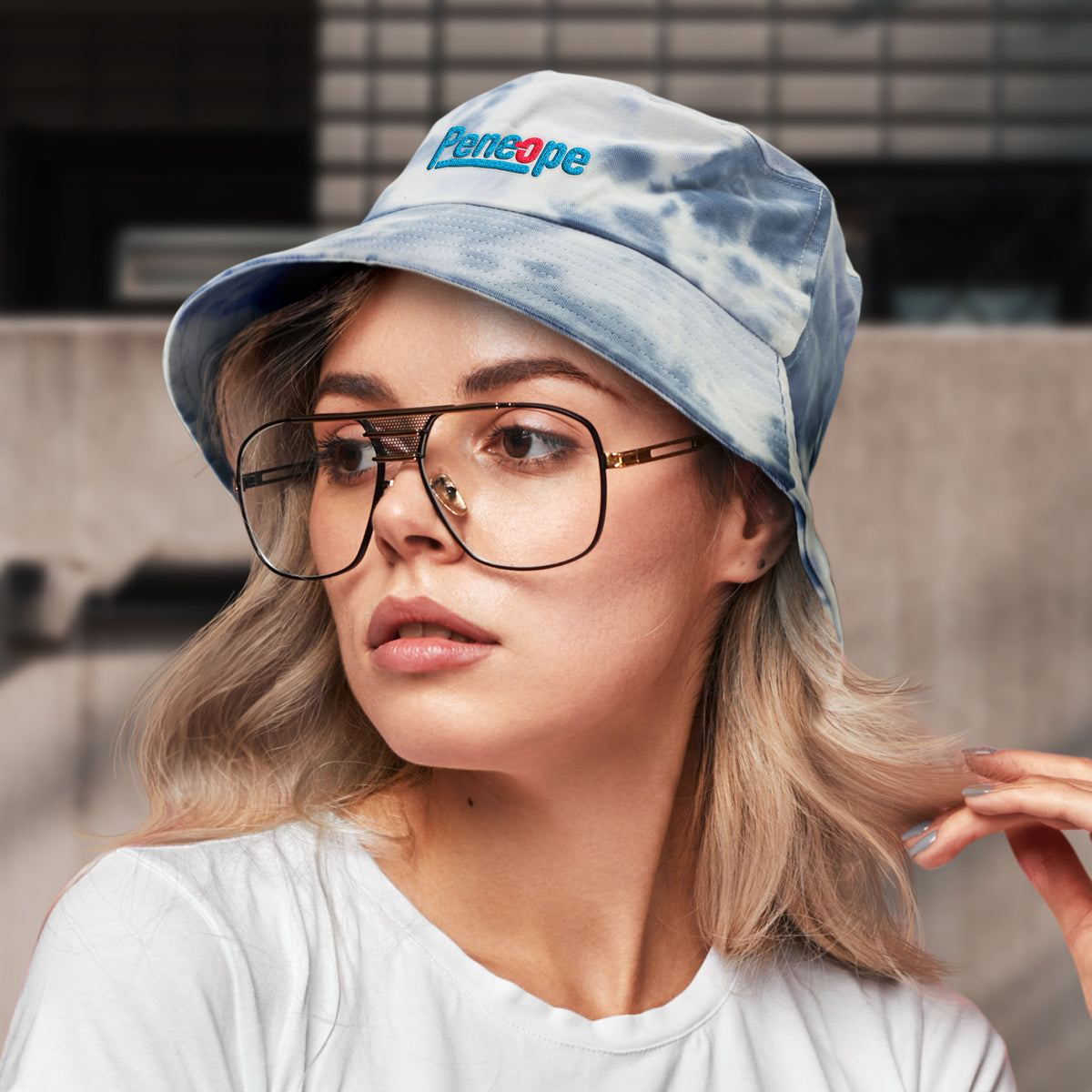 Juniper Tie Dye Bucket Hat - Feature