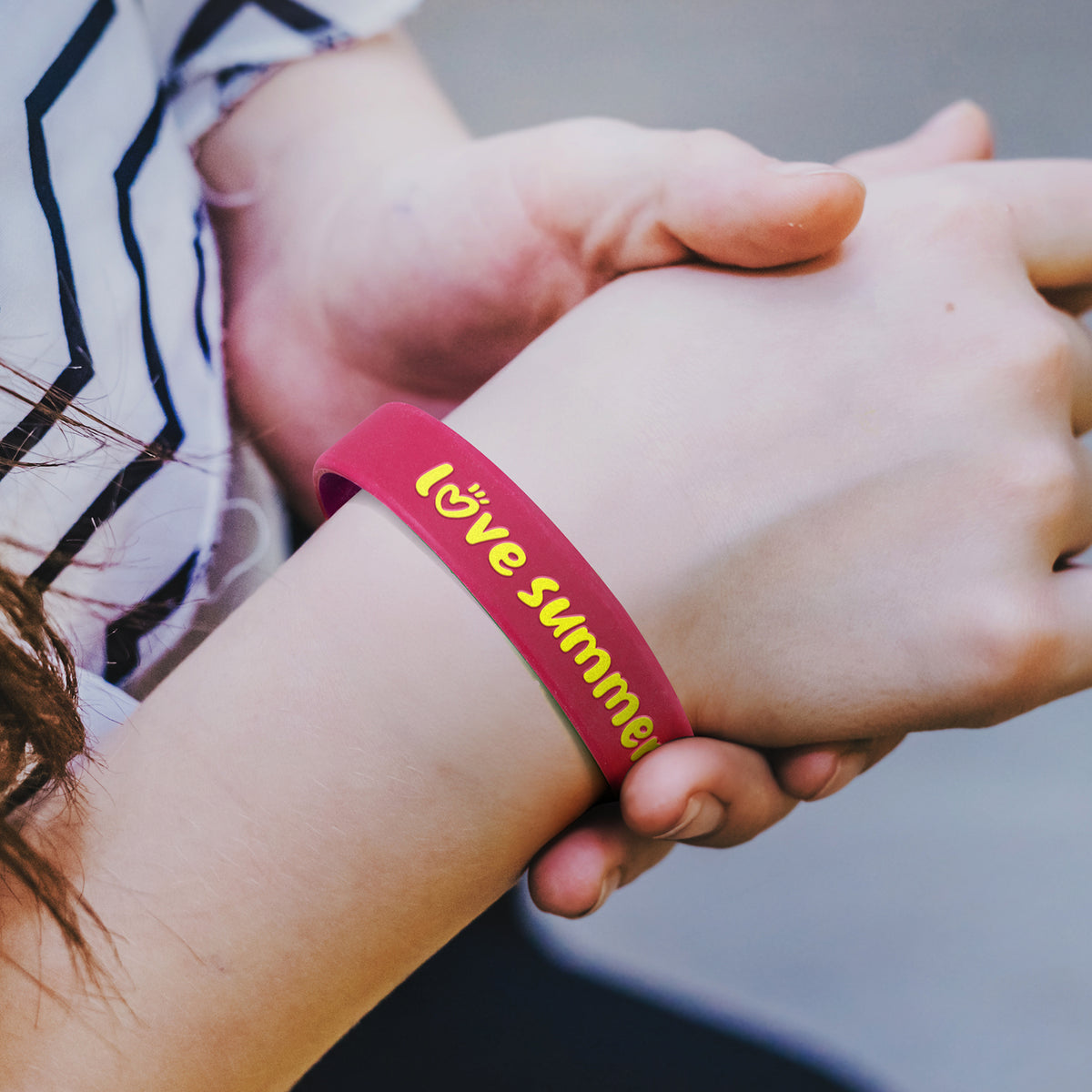 Kids Silicone Wrist Band - Embossed - Feature