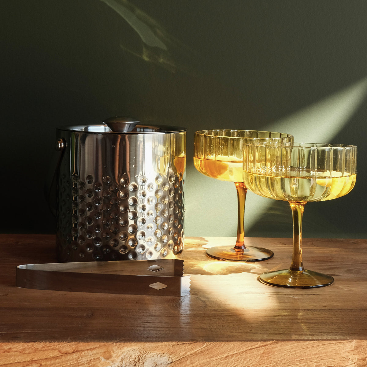 Keepsake Alchemy Ice Bucket - Feature