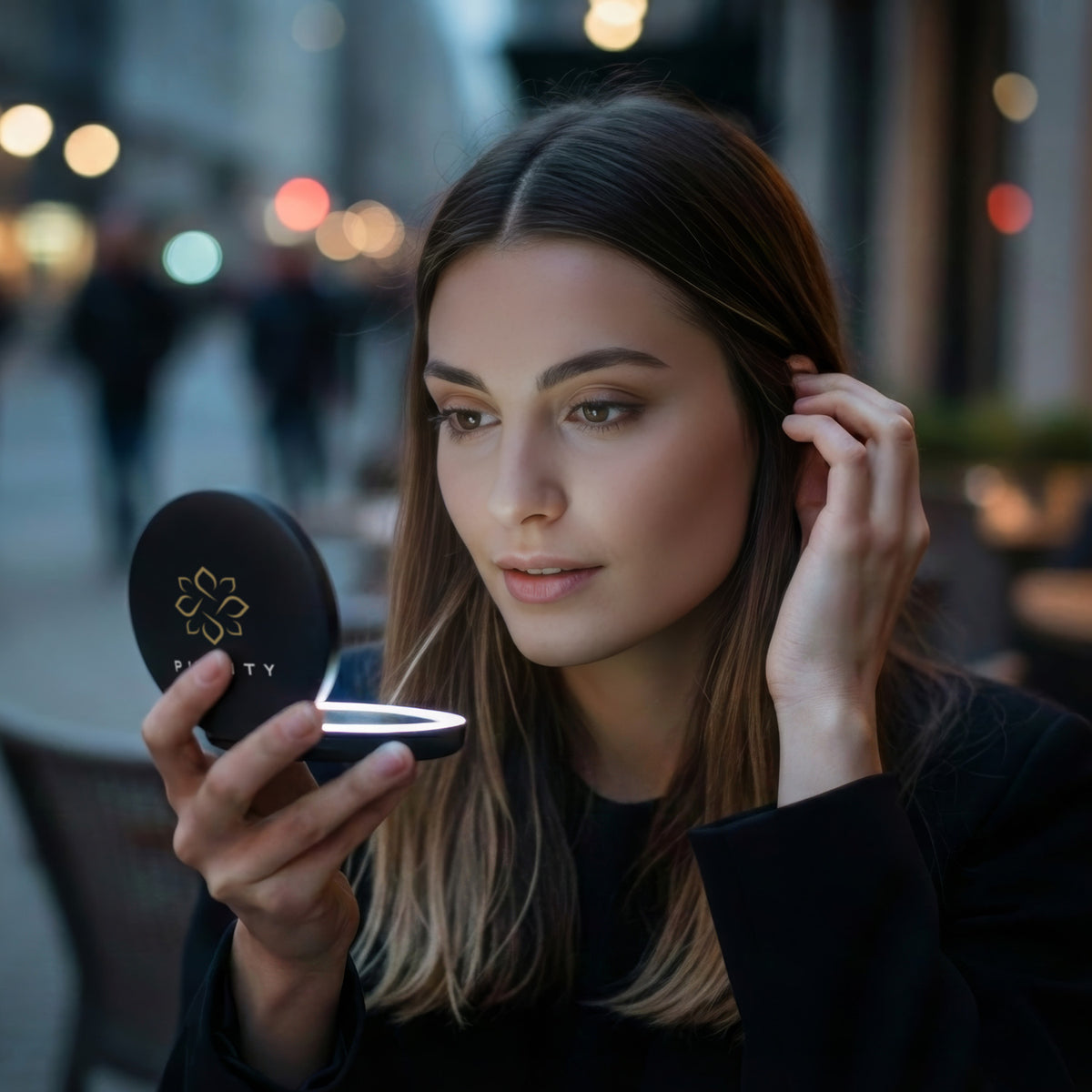 Ella LED Compact Mirror - Feature
