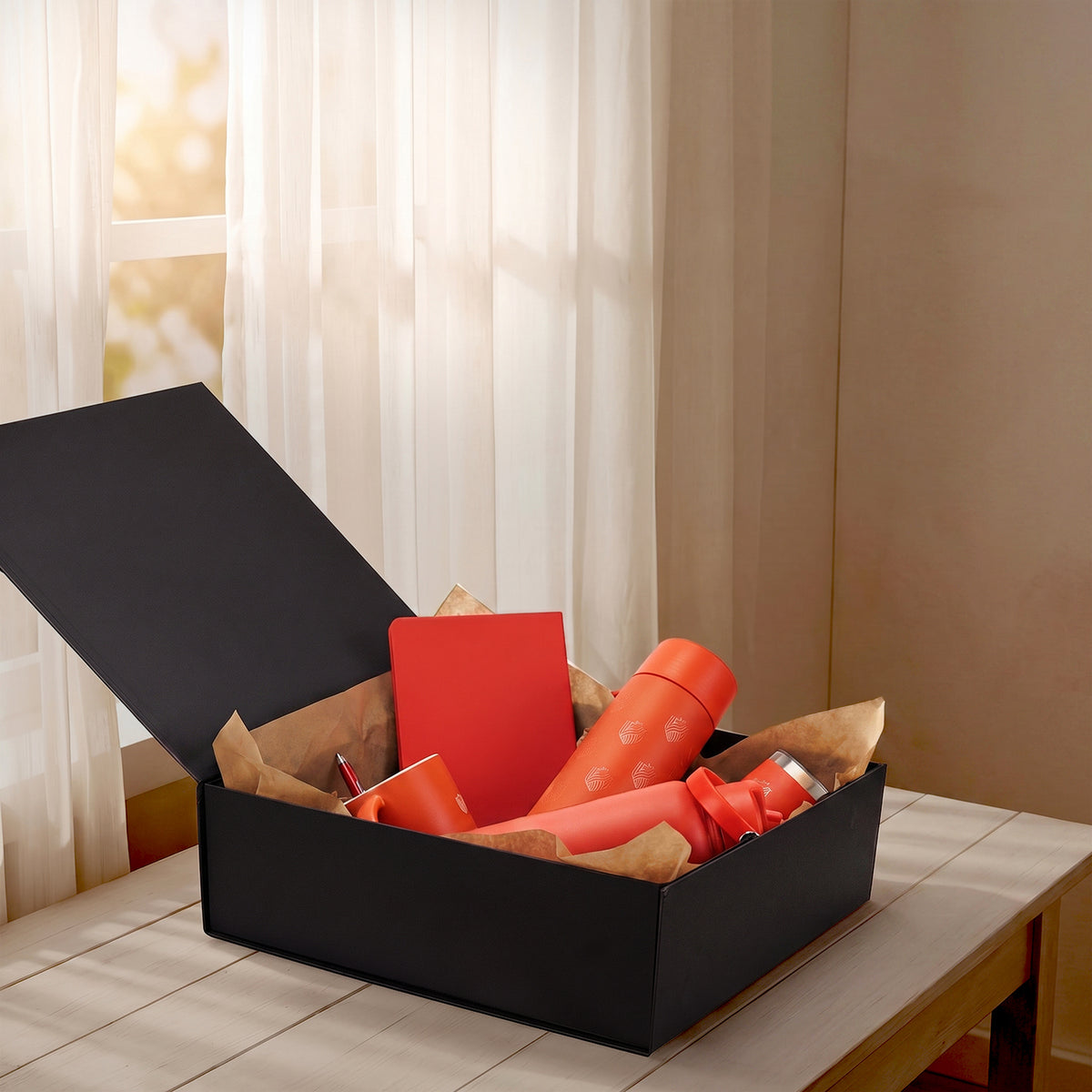 Magnetic Lid Gift Box - Large - Feature