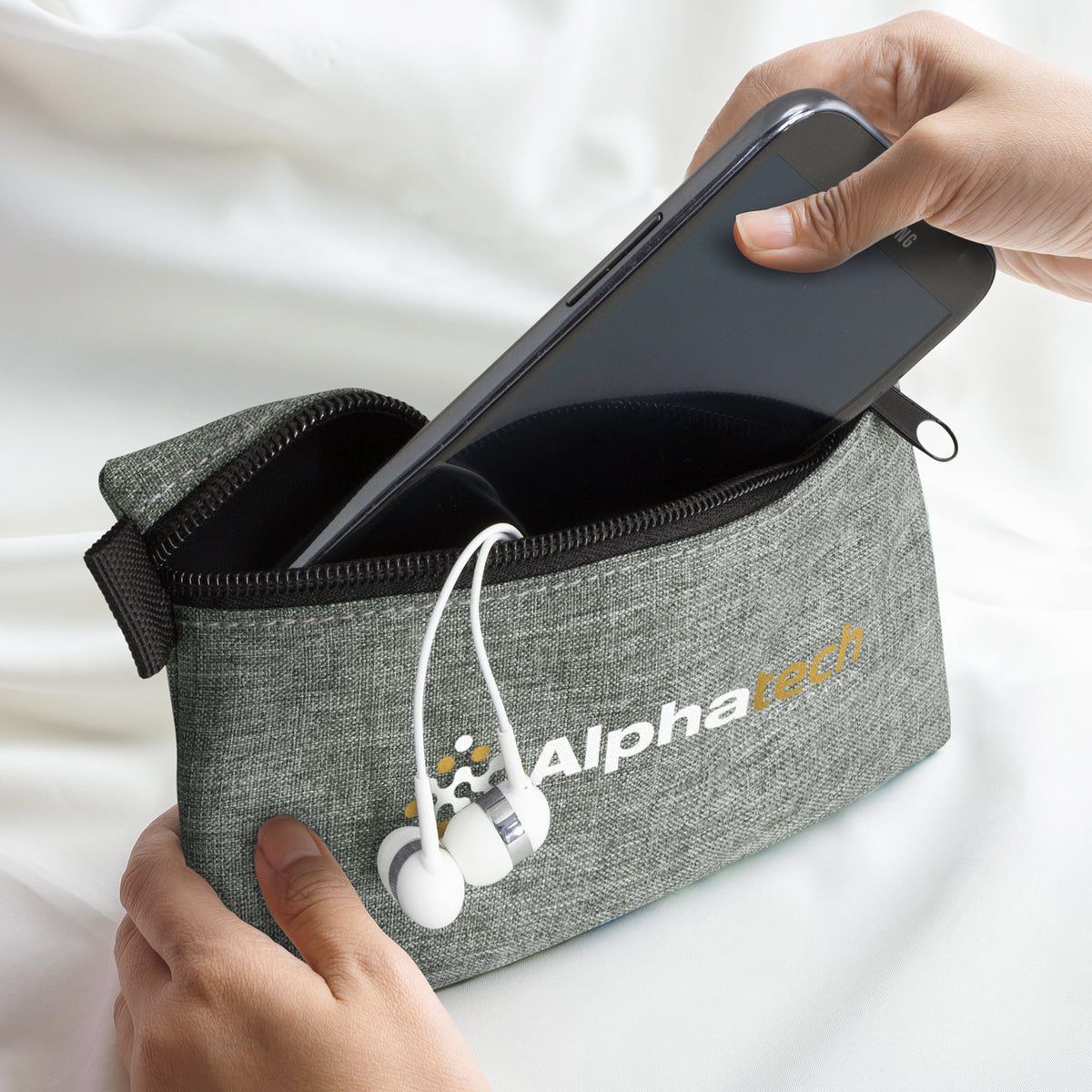 Dexter Tech Pouch - Feature