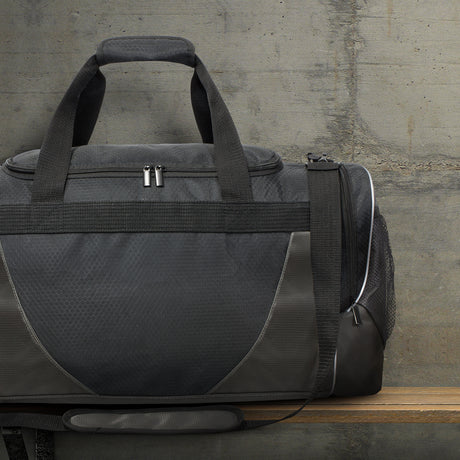 Excelsior Duffle Bag - Feature