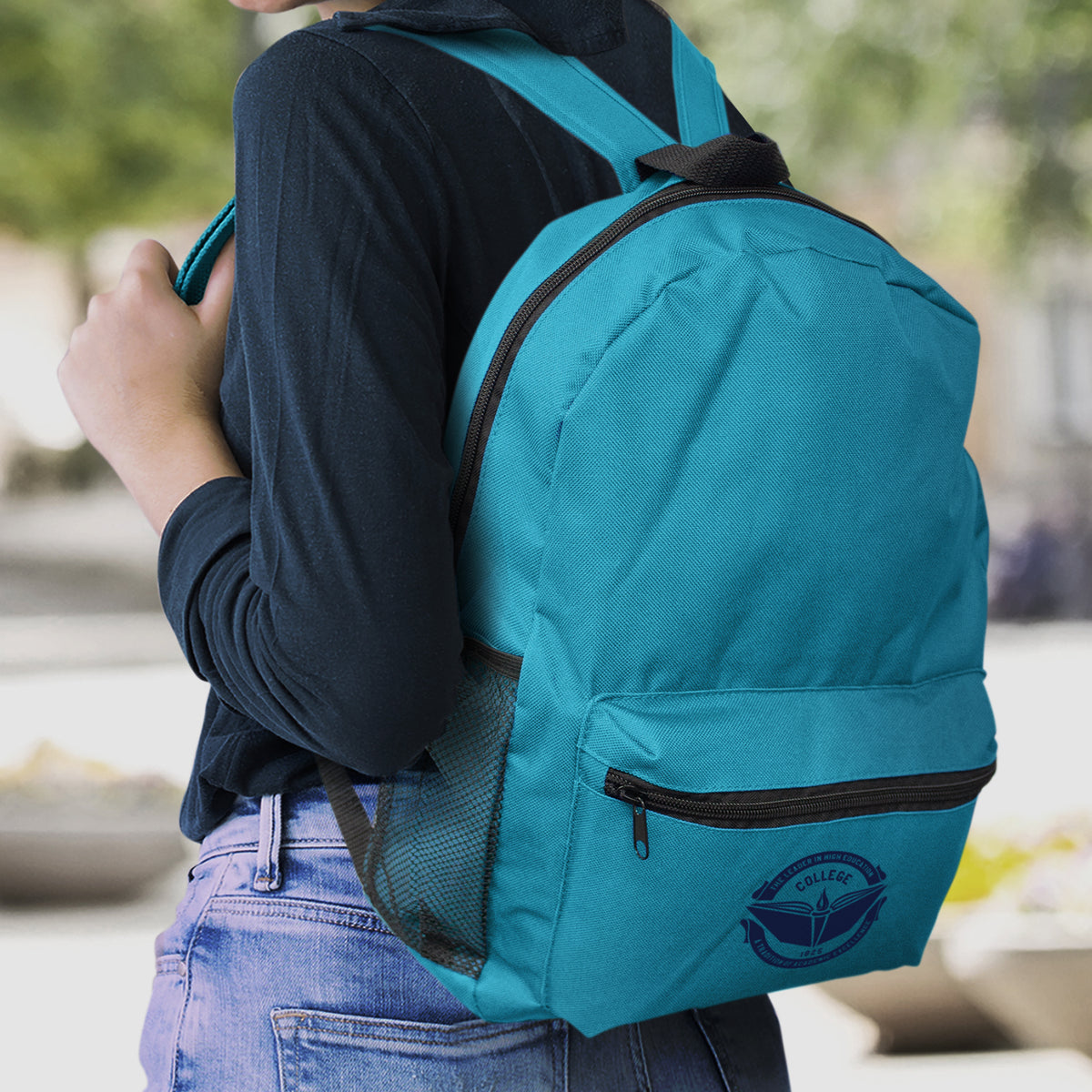 Scholar Backpack - Feature