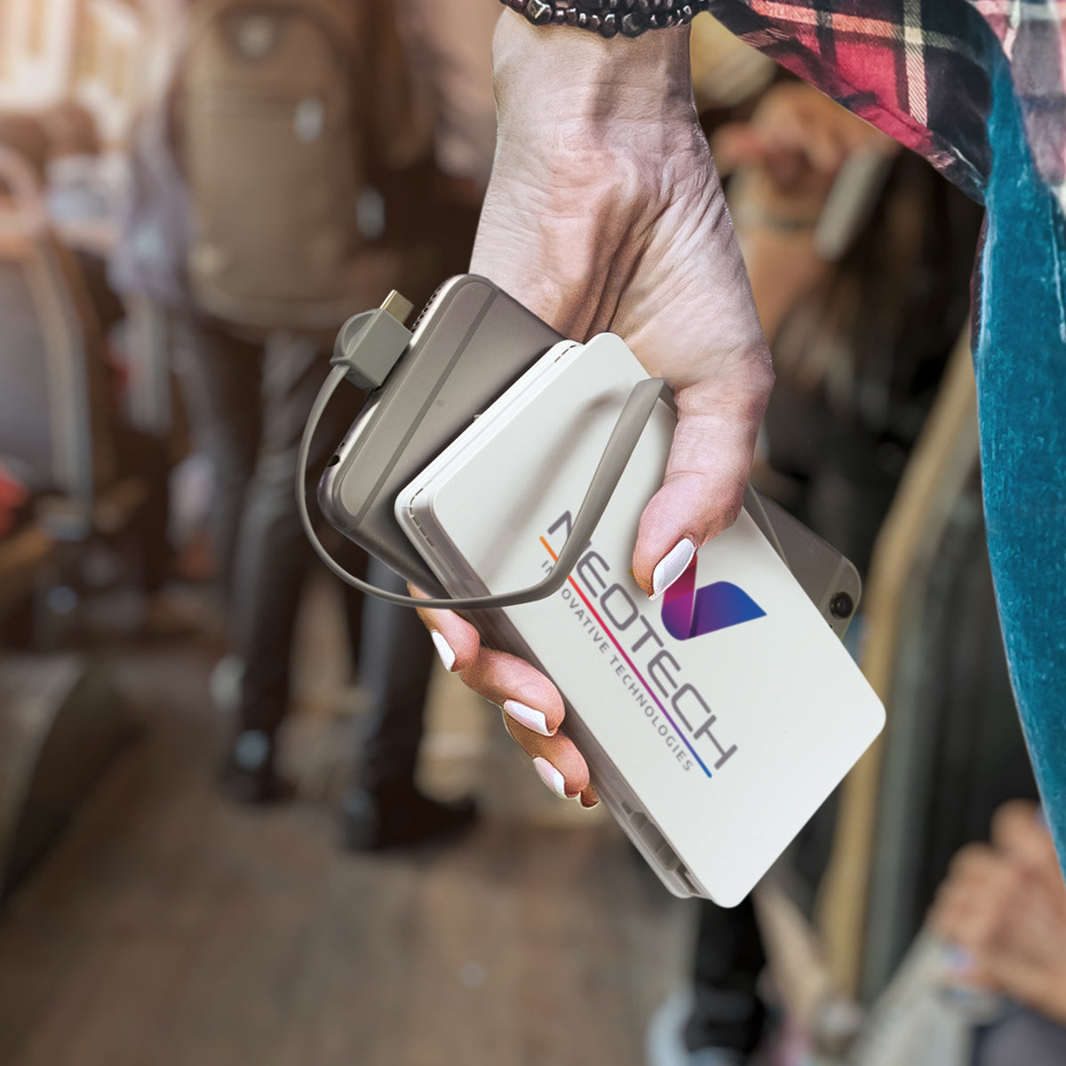 Jarvis 10k Wireless Charging Power Bank - Feature