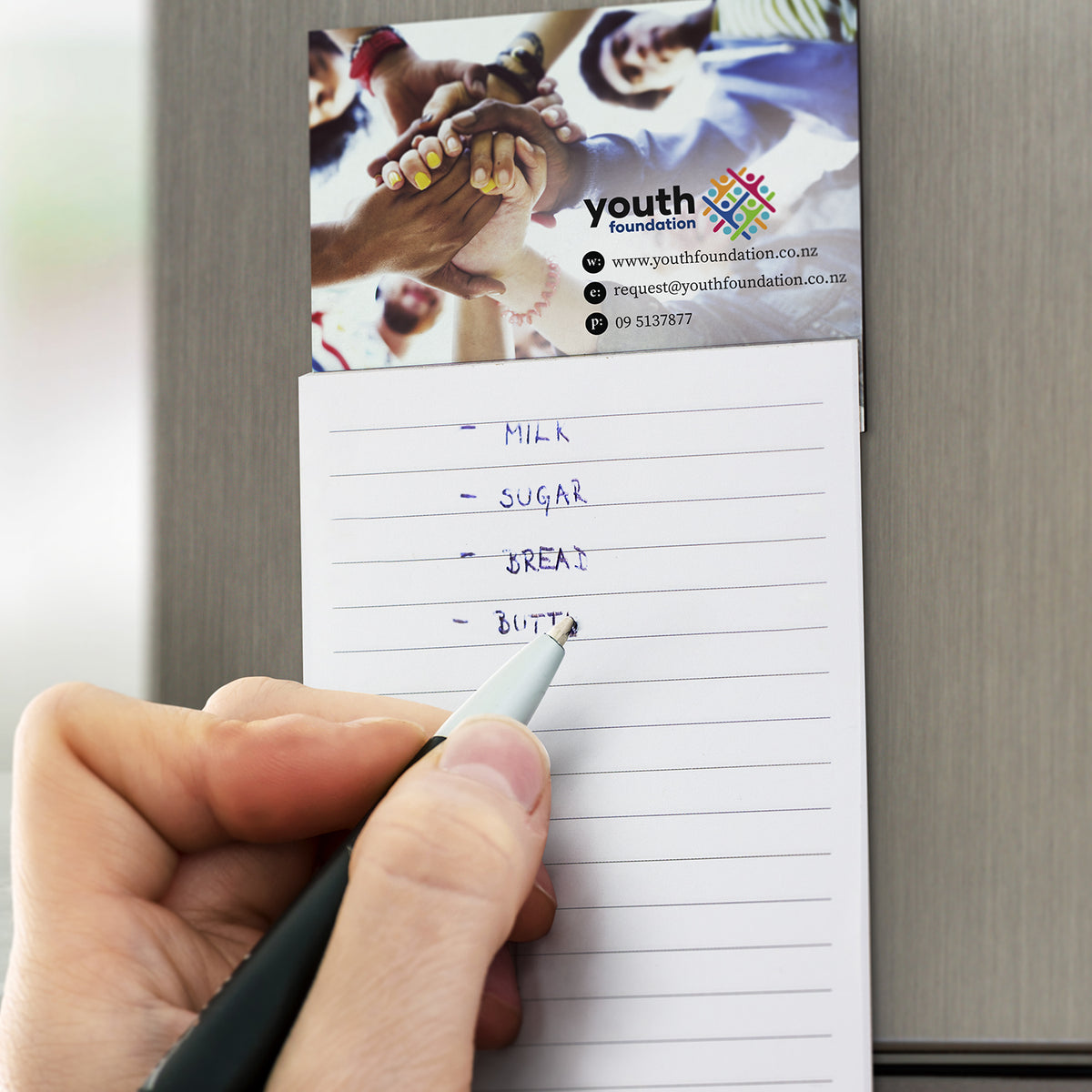 Magnet Pad - Lined - Feature