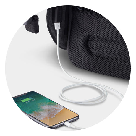 Bobby Hero Backpack - Charging Port