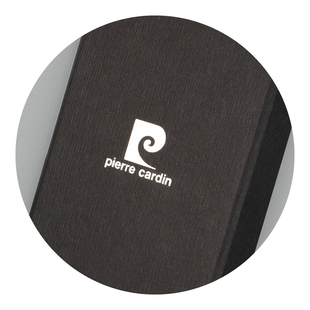 Pierre Cardin Belfort Key Ring - Gift Box Detail