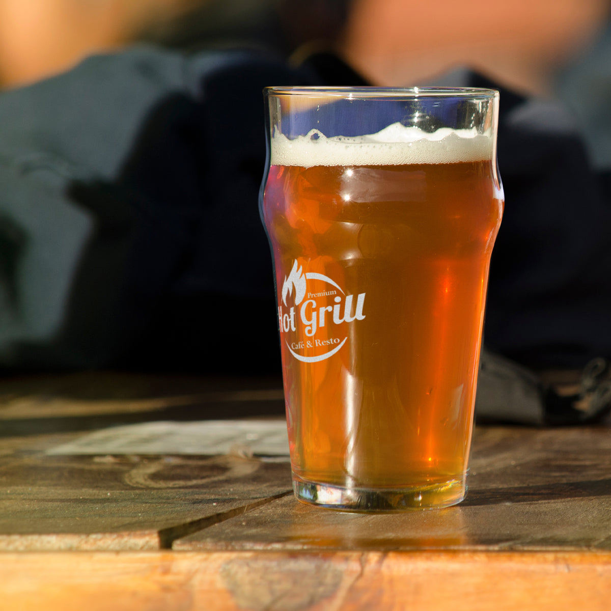 Tavern Beer Glass - Feature