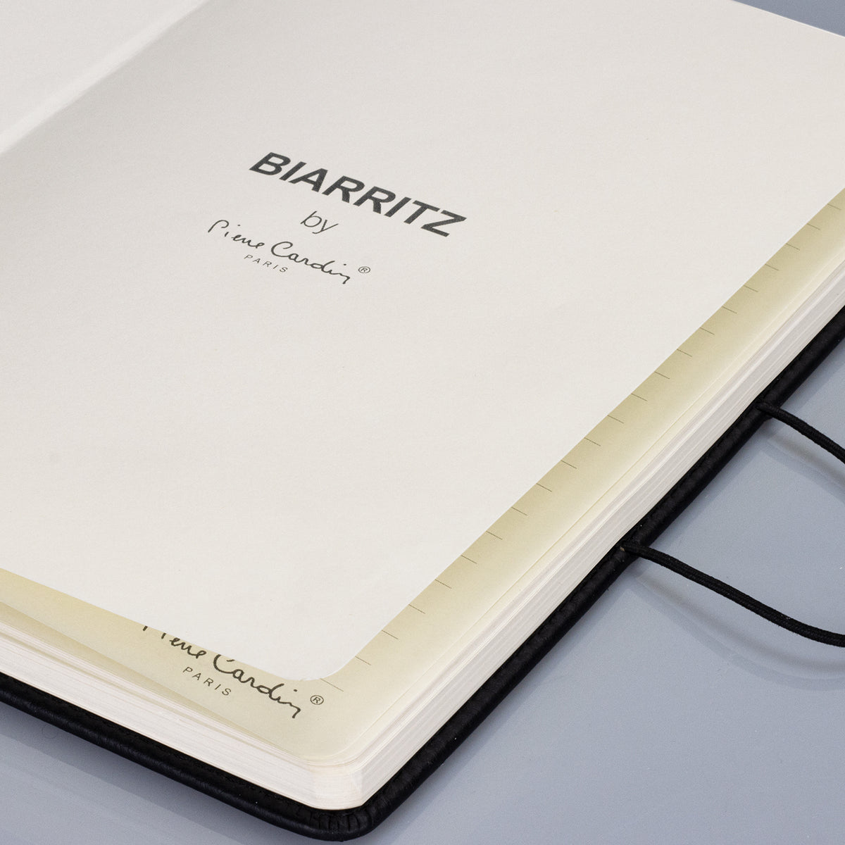 Pierre Cardin Biarritz Notebook - Detail