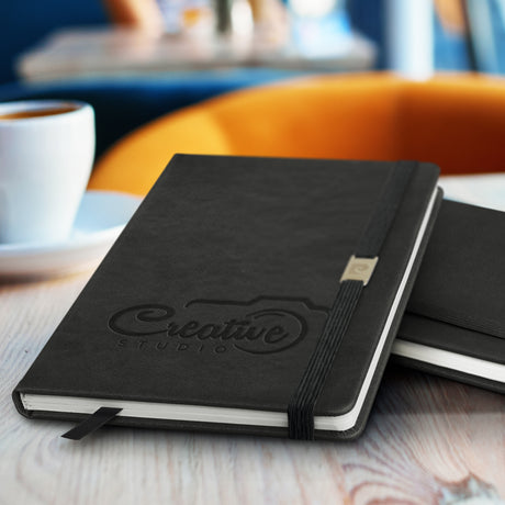 Pierre Cardin Nouvelle Notebook - Feature