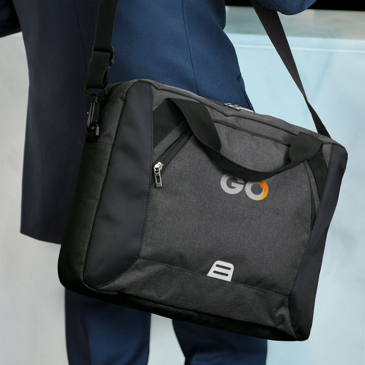 Selwyn Laptop Bag - Feature