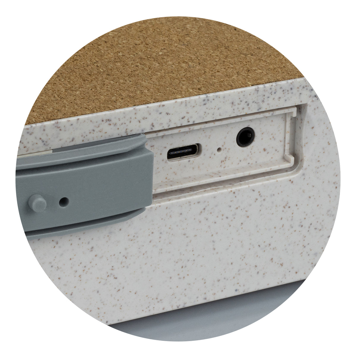 NATURA Oaken Speaker Wireless Charger - Detail
