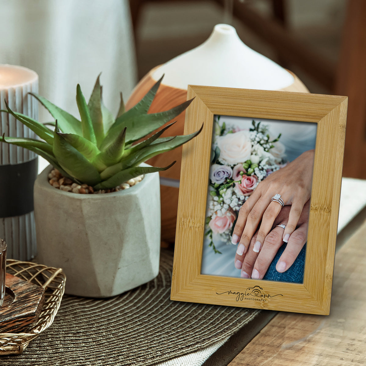 NATURA Bamboo Photo Frame - Feature