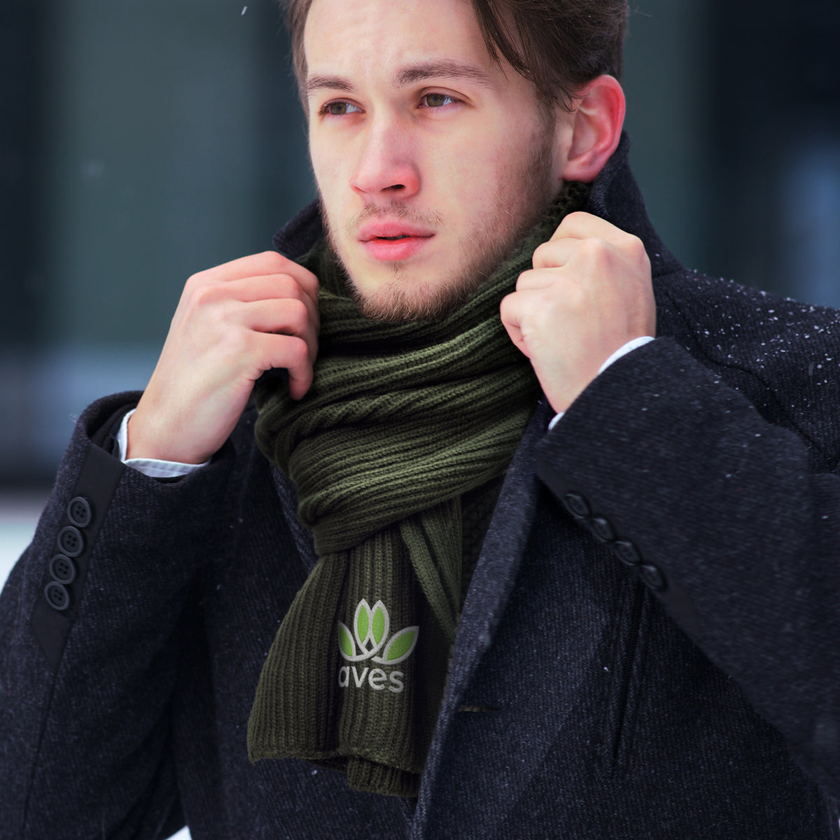 Denali Scarf - Feature
