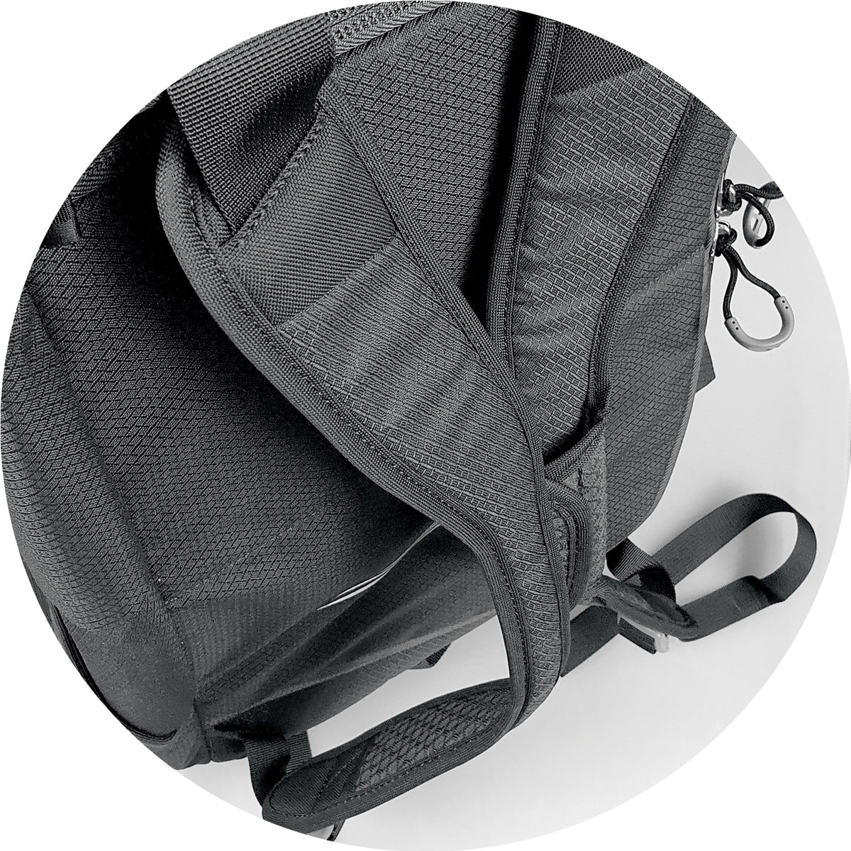 Osprey Daylite Duffle Bag - Strap Detail