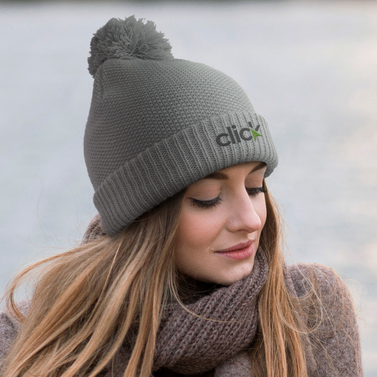 Bumble Beanie - Feature