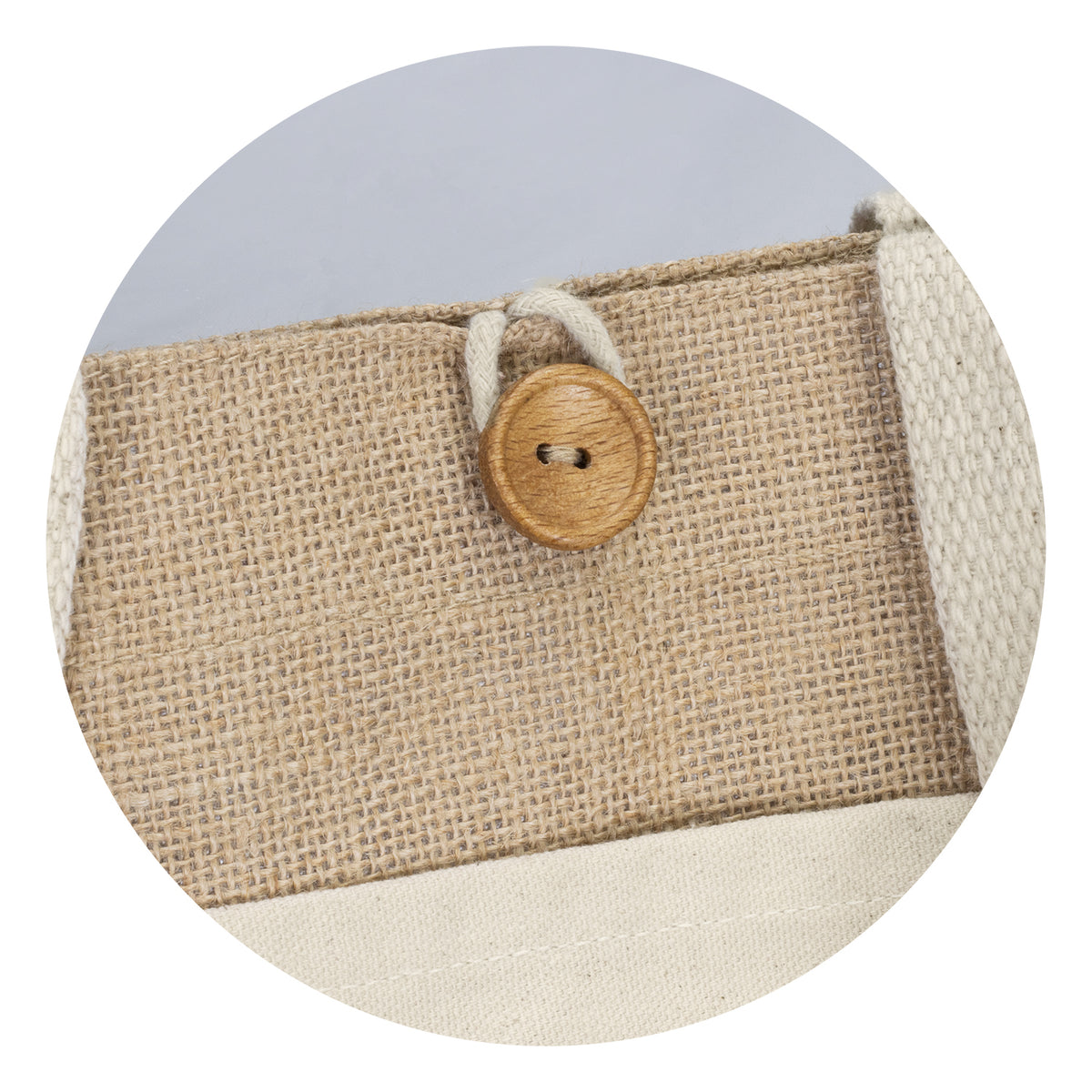 Osiris Tote Bag - Button - Detail