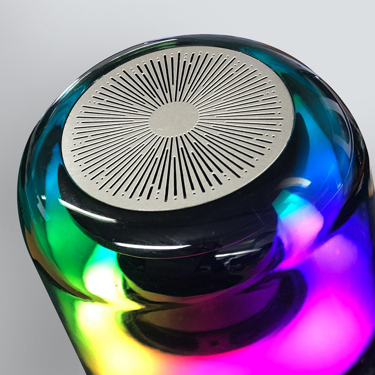 Spectrum Bluetooth Speaker - Detail