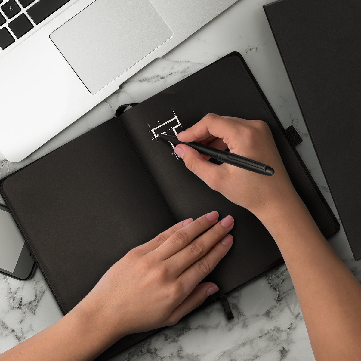 Onyx Writing Set - Feature