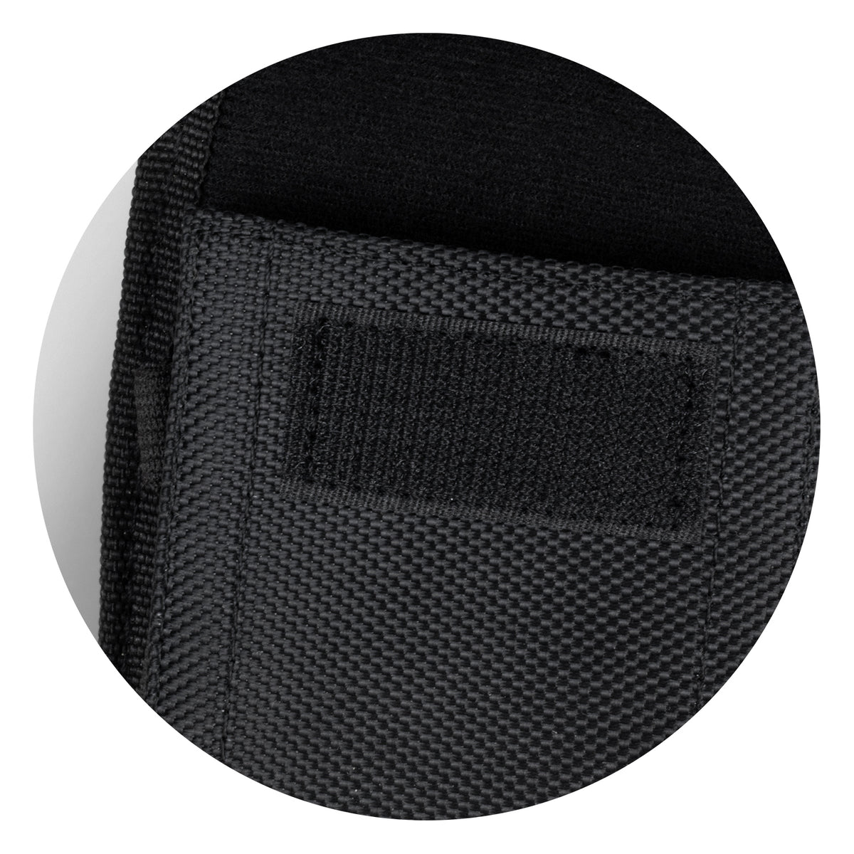 Knight Phone Pouch - Detail