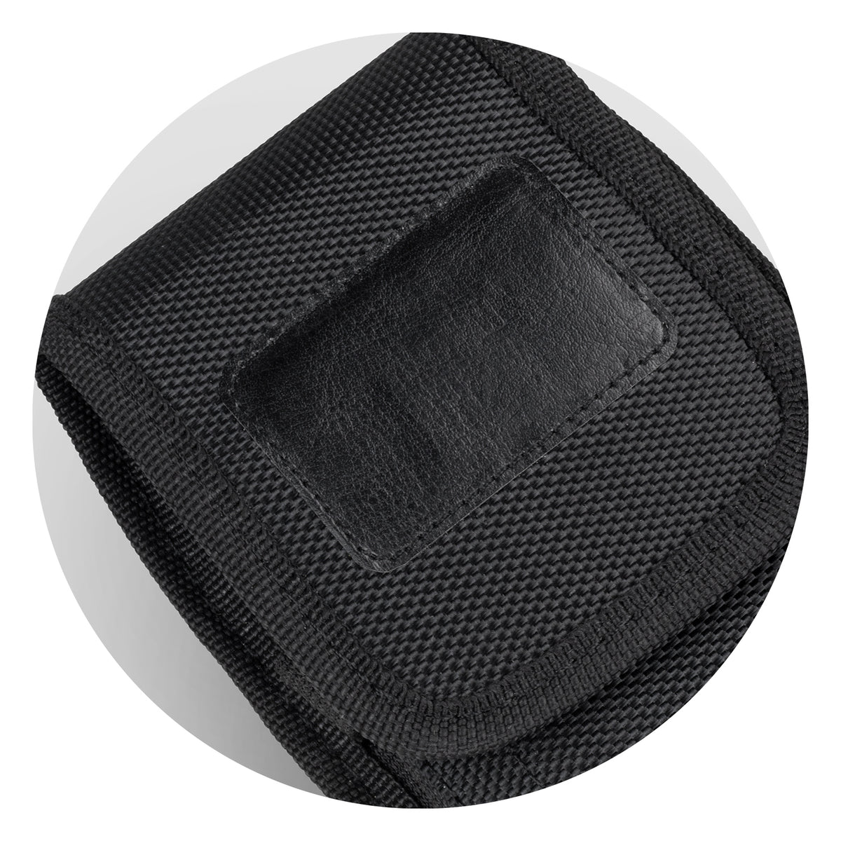 Knight Phone Pouch - Detail