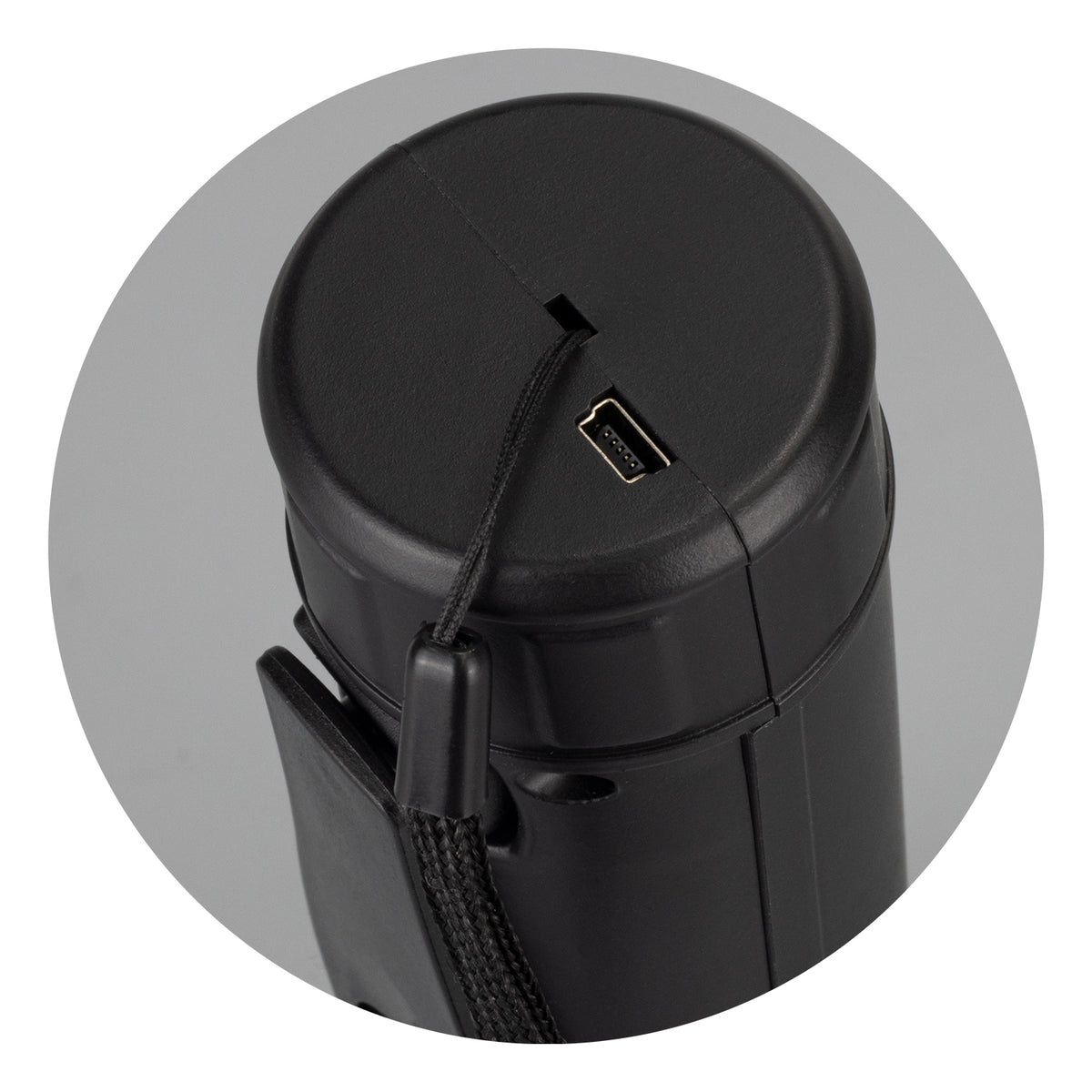 Dynamo Rechargeable Torch - Charger - Detail