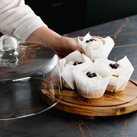 Keepsake Cake Display - Feature