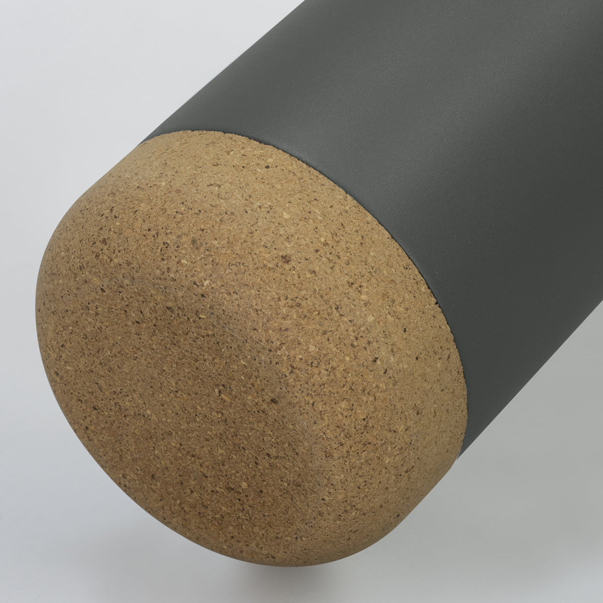 Allure Vacuum Bottle - Detail