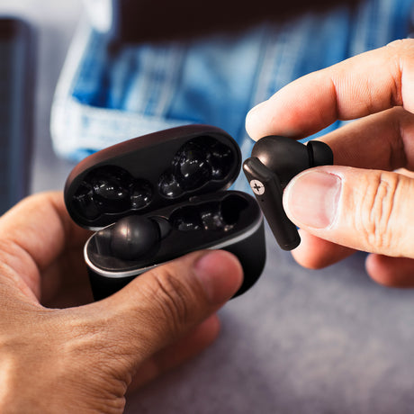Swiss Peak TWS Earbuds 2.0 - Feature