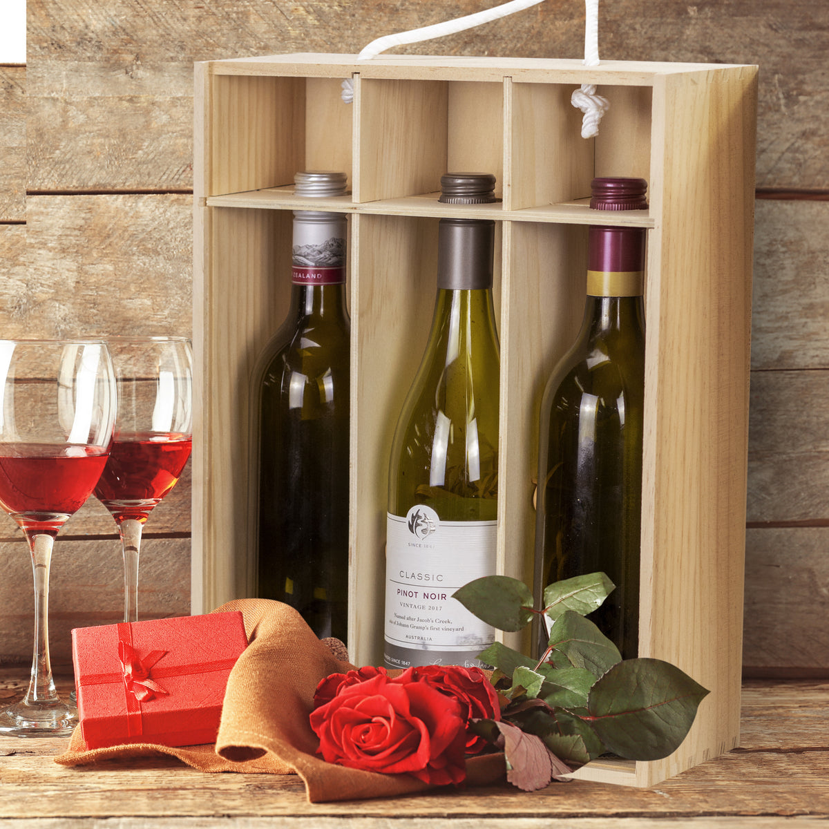 Tuscany Wine Gift Box - Triple - Feature