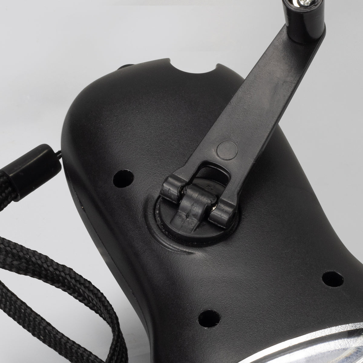 Dynamo Solar Torch - Detail