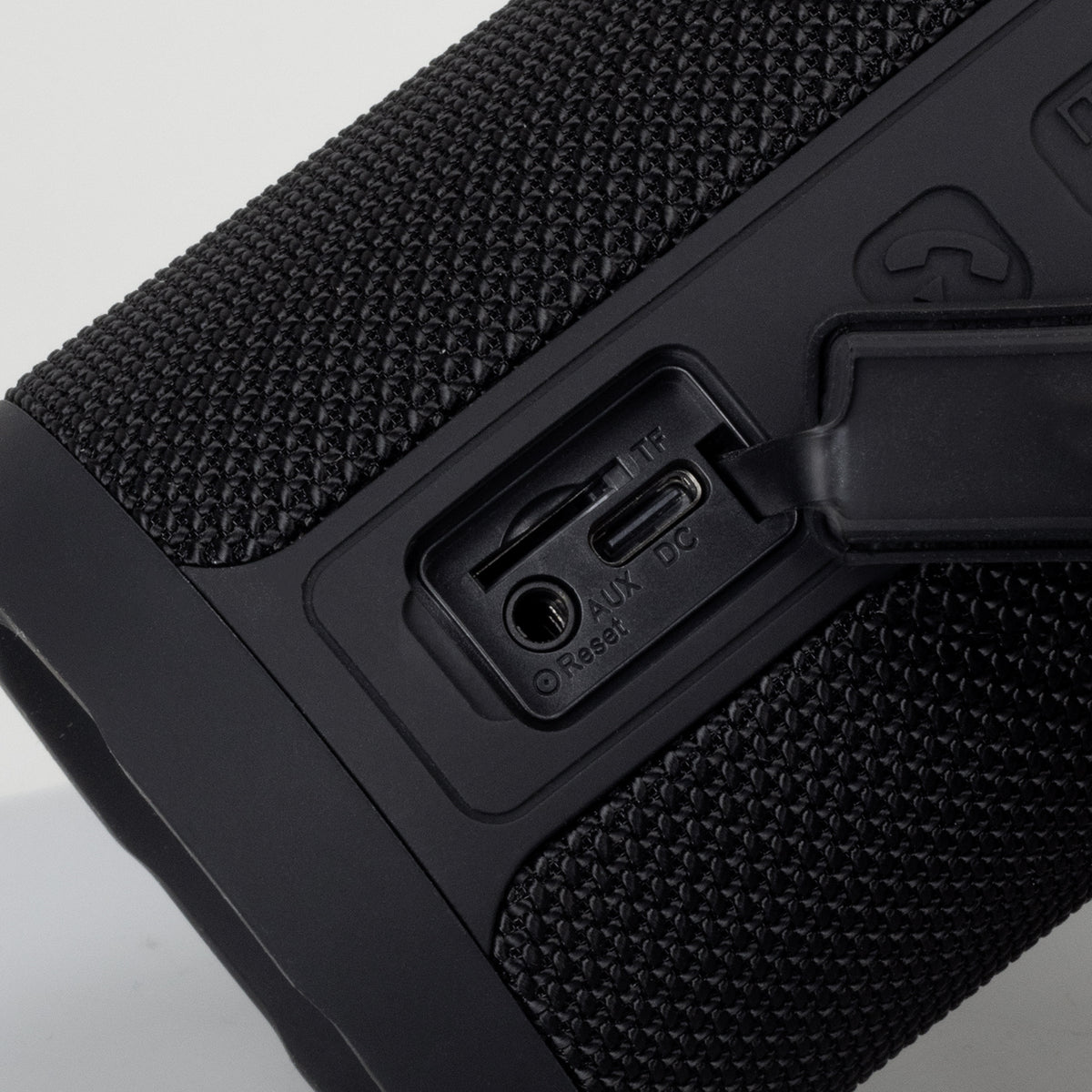 Beatcore Bluetooth Speaker - Detail