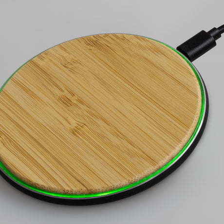 Bamboo 15W Wireless Fast Charger - Detail