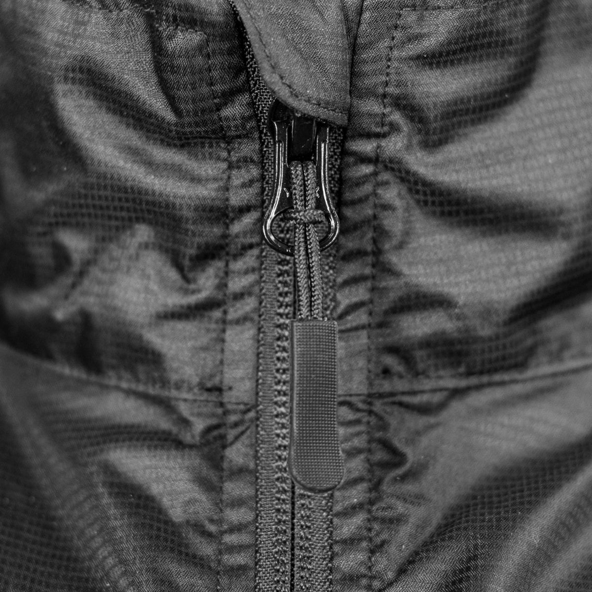 TRENDSWEAR Wellington Unisex Windbreaker - Detail