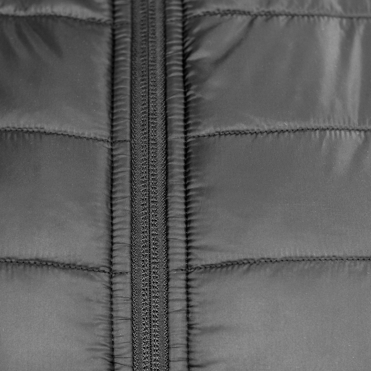 TRENDSWEAR Frazer Mens Puffer Jacket - Detail