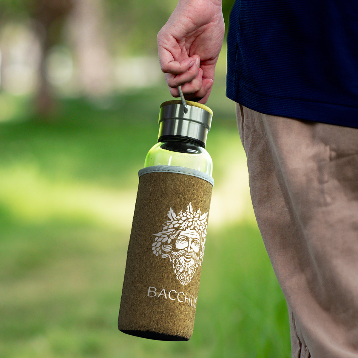 Nomad Glass Bottle - Cork Sleeve - Feature