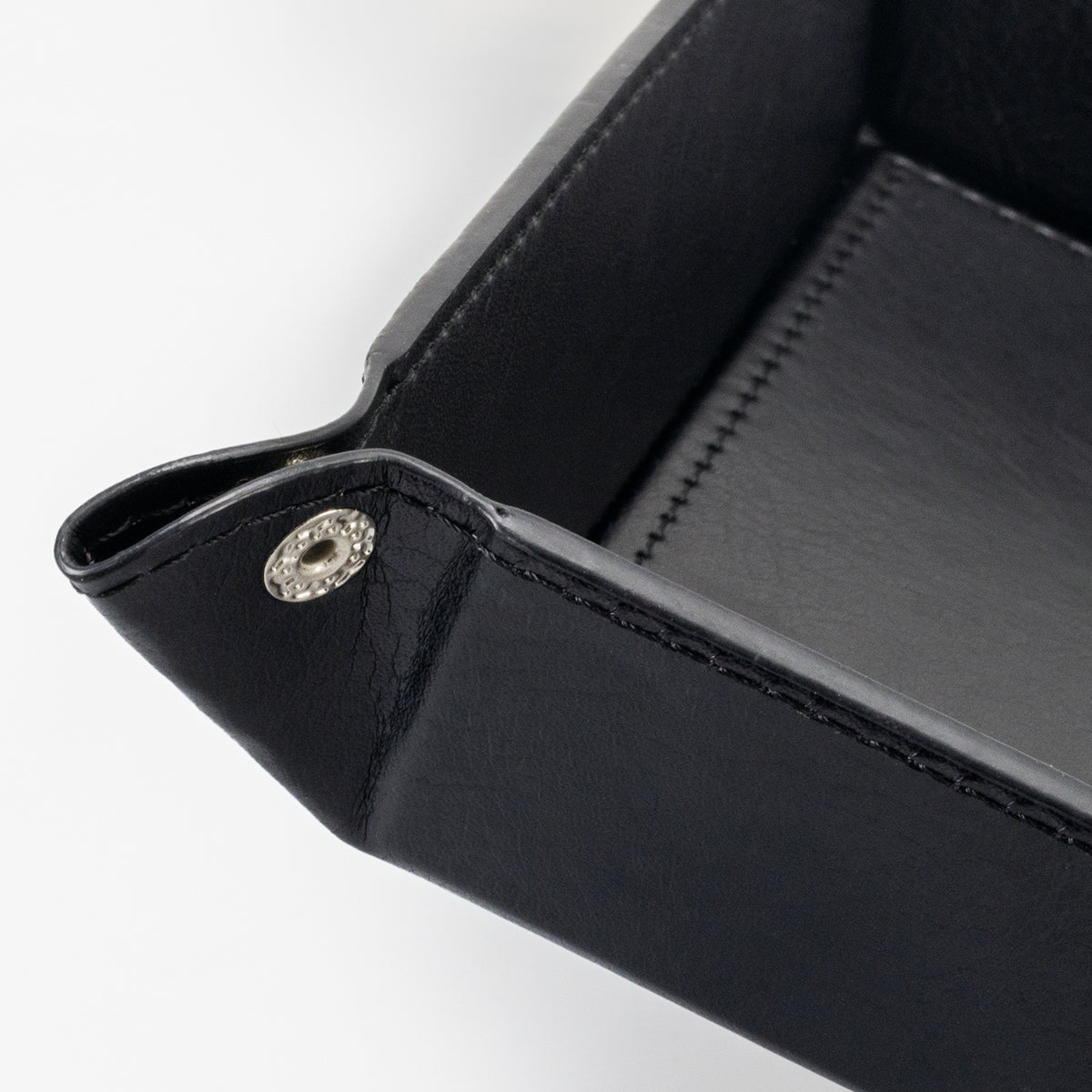 Deuce Valet Tray - Detail