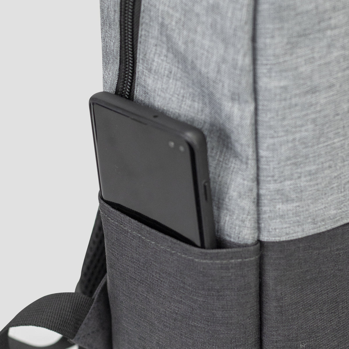 Greyton Backpack - Detail