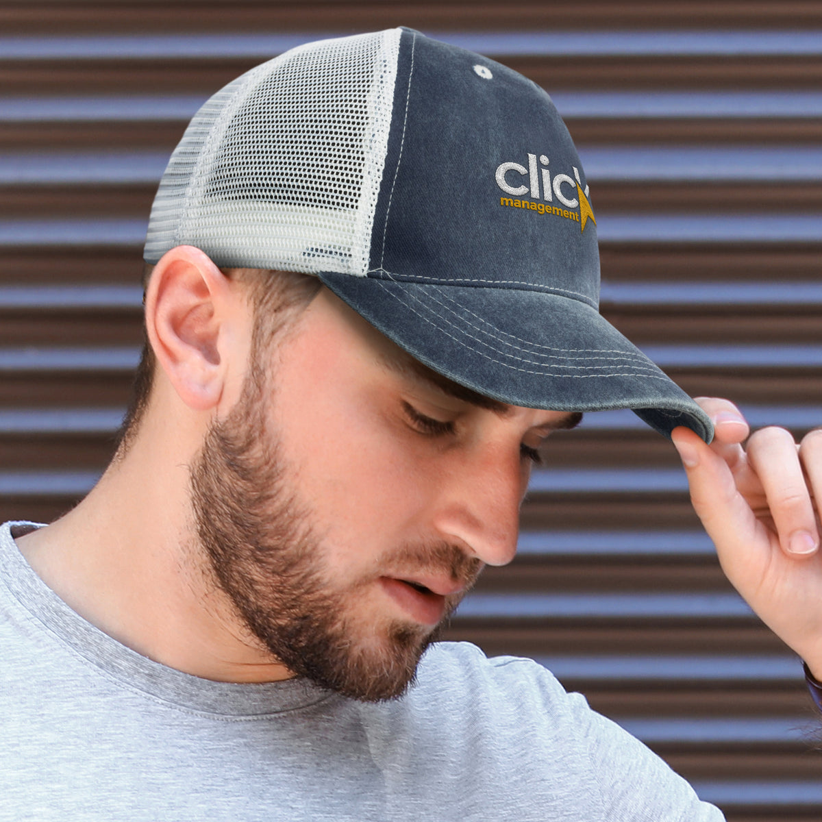 Faded Trucker Cap - Feature